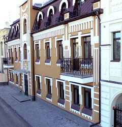 Декор фасадов коммерческих зданий